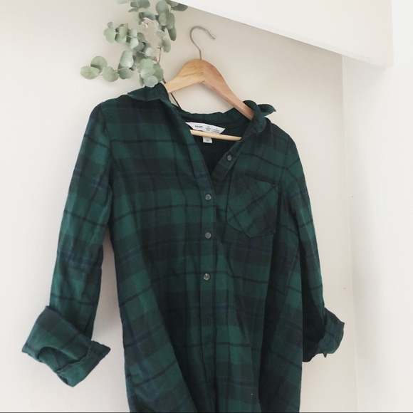 Tops - Dark Green Flannel Button Up
